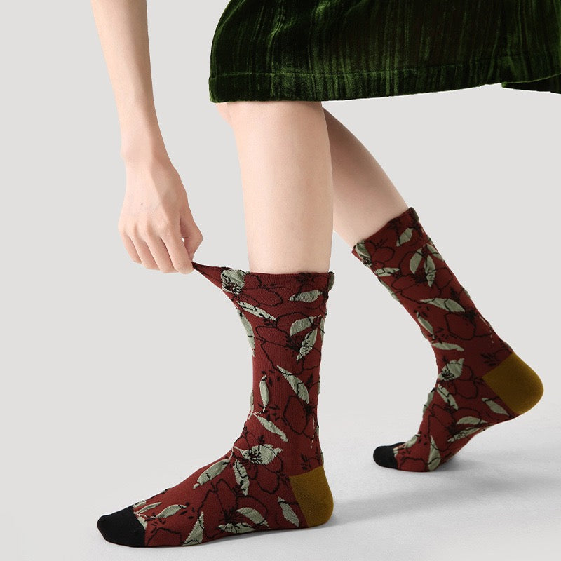 1-Pack Retro Relief Patterned Socks